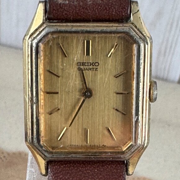 Vintage Seiko Gold Tone Tank Styled Watch - Picture 1 of 5